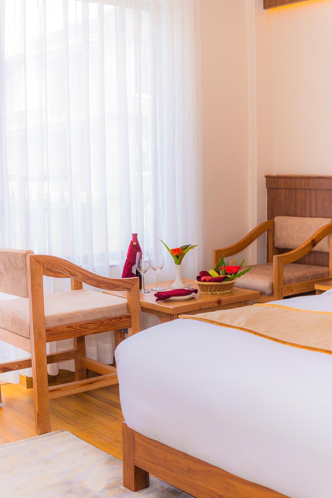 Temple Himalaya Hotel & Spa Ποκάρα Εξωτερικό φωτογραφία