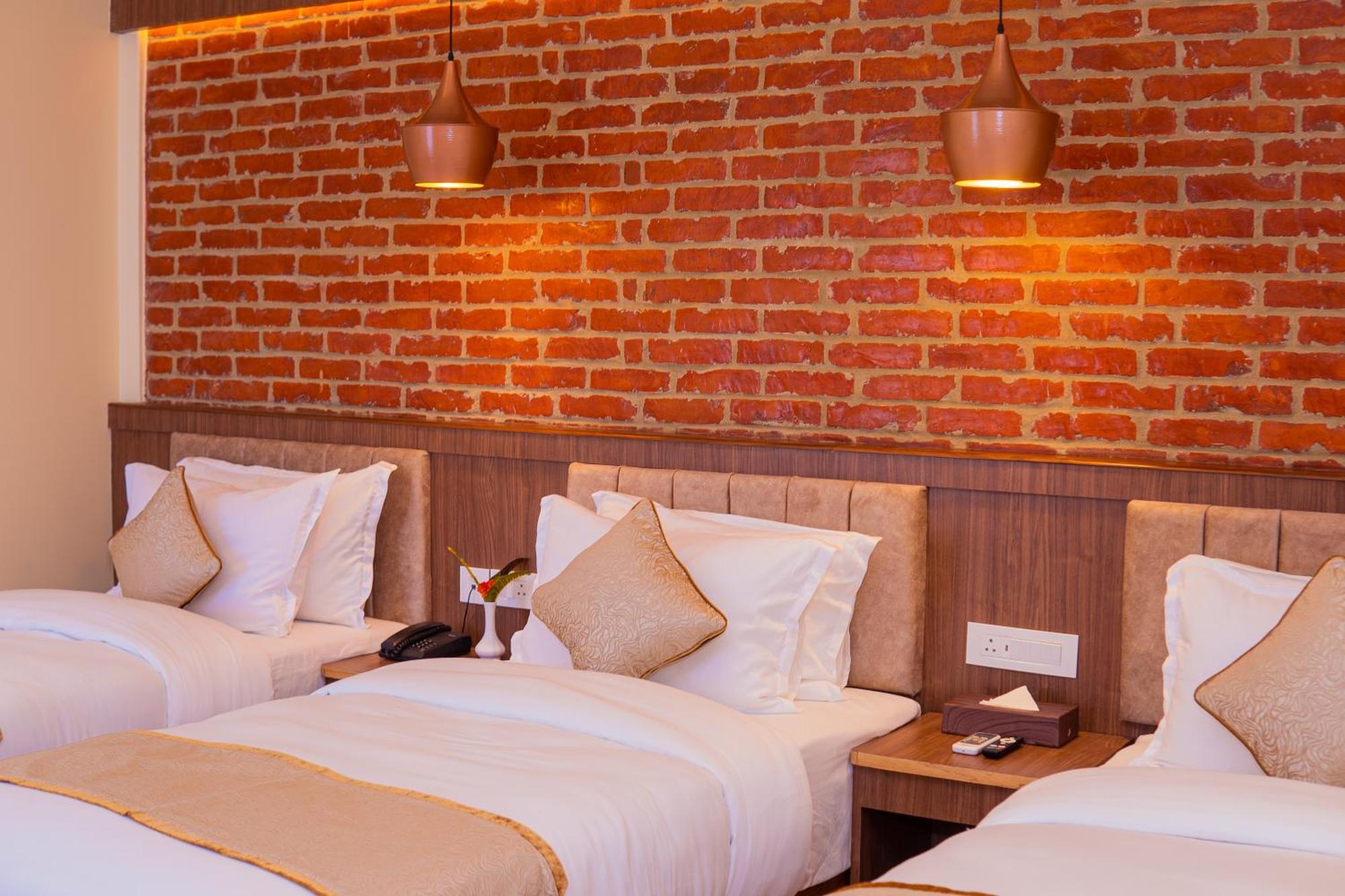 Temple Himalaya Hotel & Spa Ποκάρα Εξωτερικό φωτογραφία