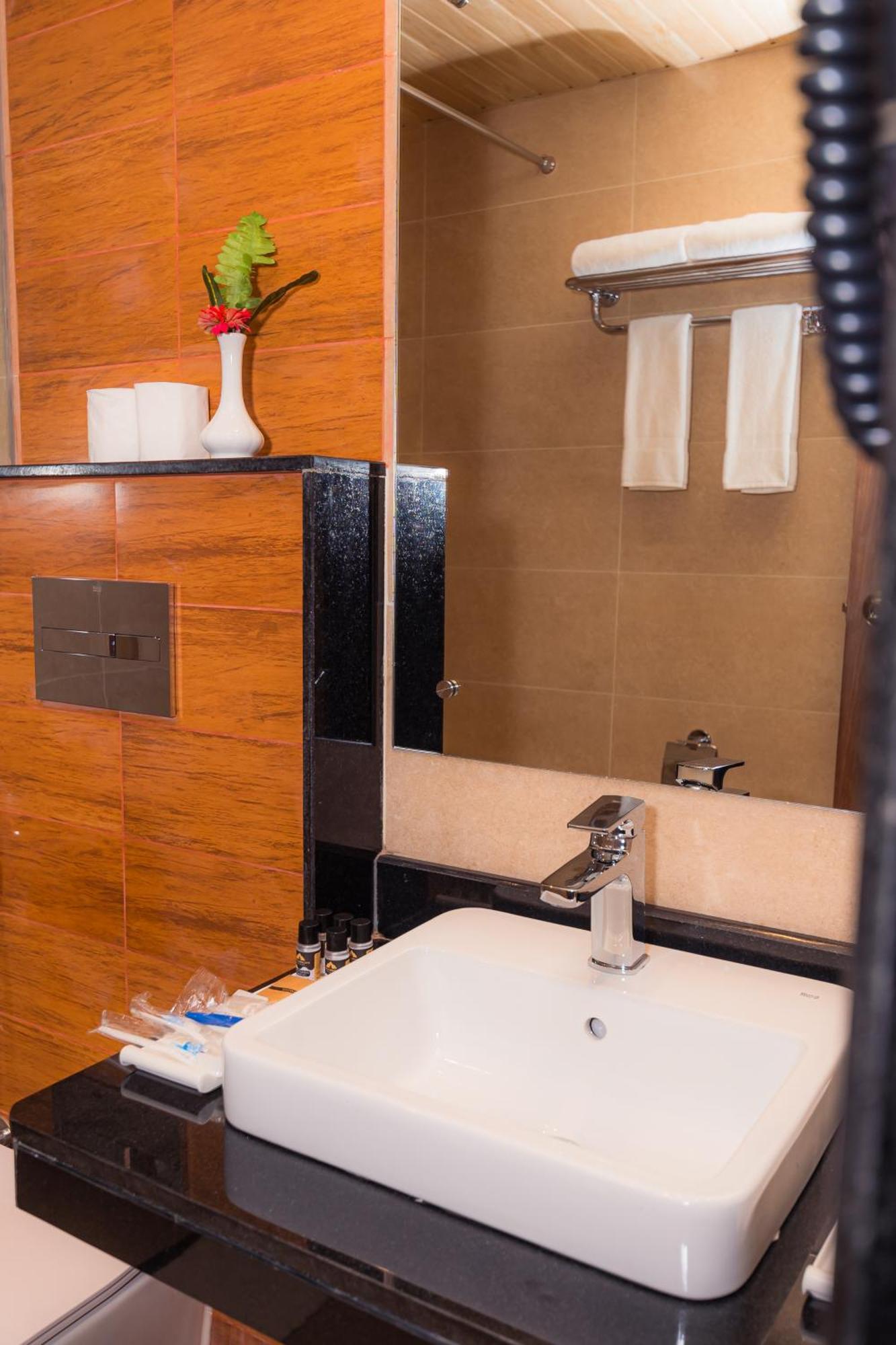 Temple Himalaya Hotel & Spa Ποκάρα Εξωτερικό φωτογραφία