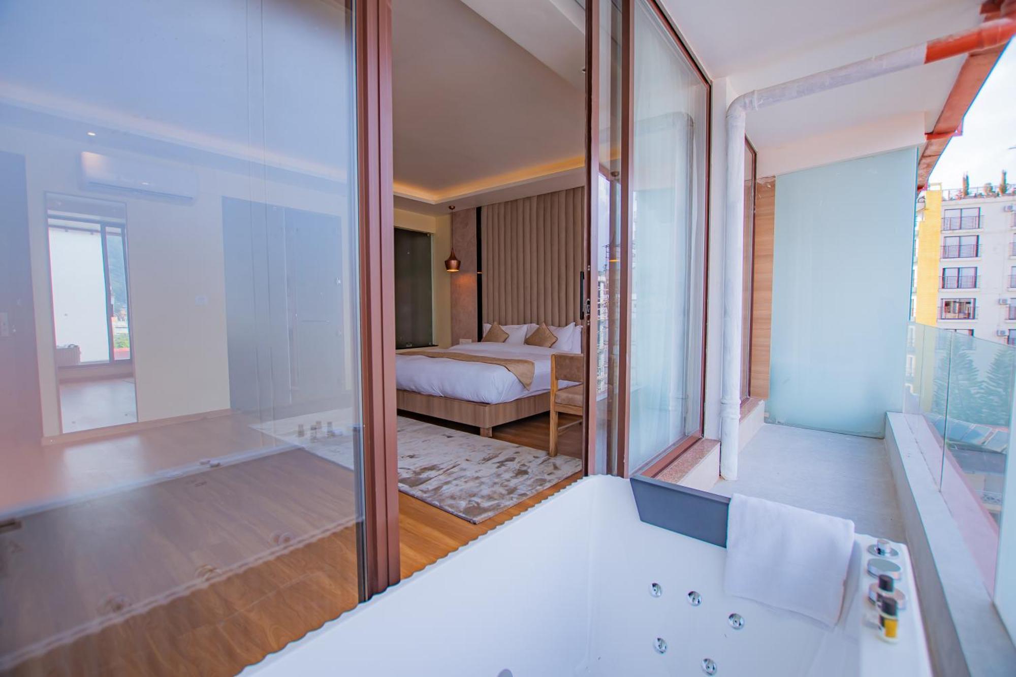 Temple Himalaya Hotel & Spa Ποκάρα Εξωτερικό φωτογραφία